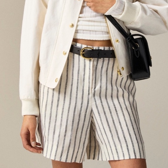 🩶 J. Crew 6” Harbor Short in Striped Linen - Picture 2 of 8